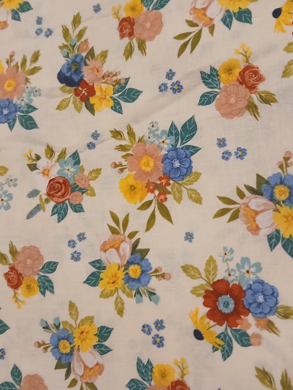 Fabric: Country Floral on Cream Background Cotton, 5 yards